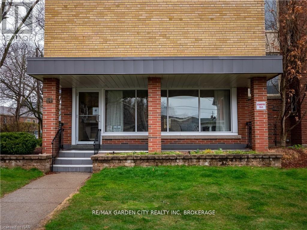 103 - 14 Norris Place, St. Catharines, Ontario  L2R 2W8 - Photo 3 - X12682048