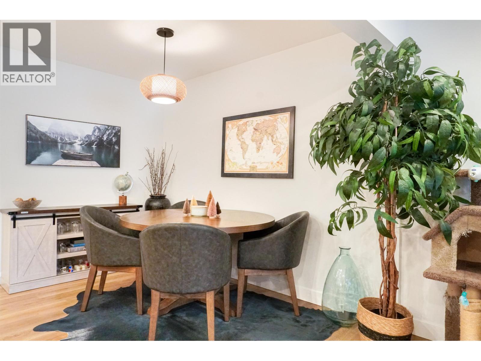 11 Nadina Street, Kitimat, British Columbia  V8C 2A3 - Photo 8 - R3077871