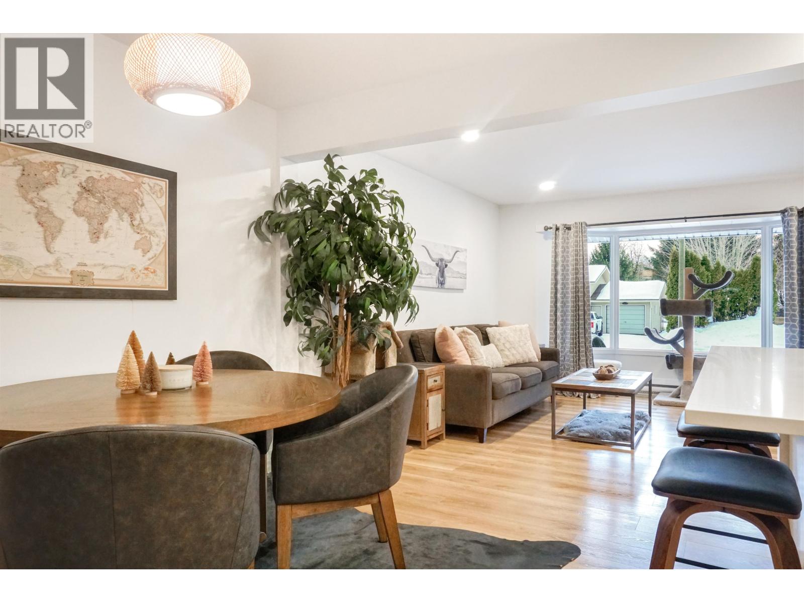 11 Nadina Street, Kitimat, British Columbia  V8C 2A3 - Photo 9 - R3077871