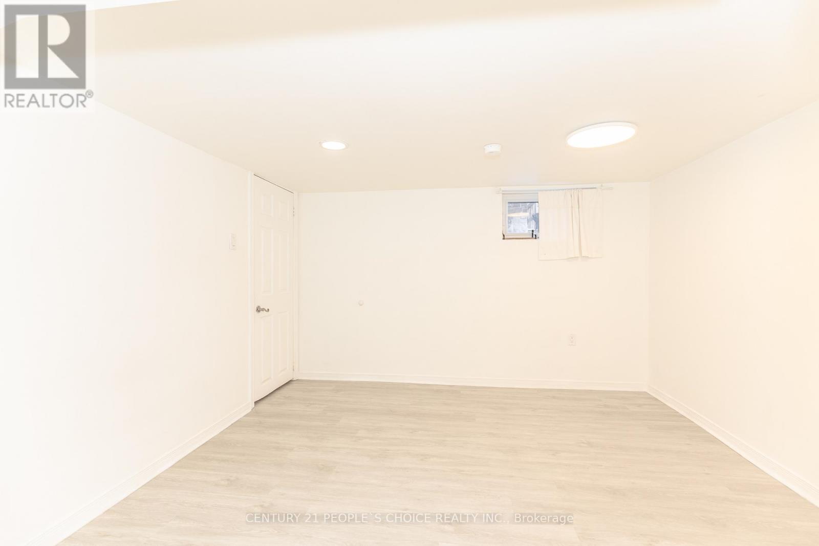 212 Oakwood Avenue, Toronto, Ontario  M6E 2V4 - Photo 43 - C12678882