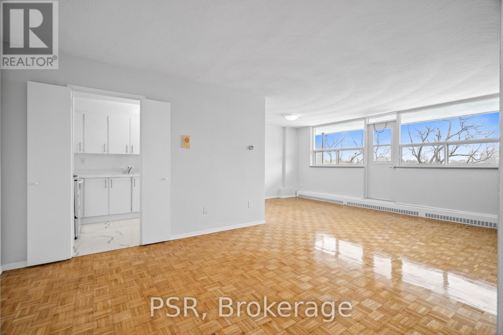 510 - 100 Rowena Drive, Toronto, Ontario  M3A 1P9 - Photo 1 - C12682066