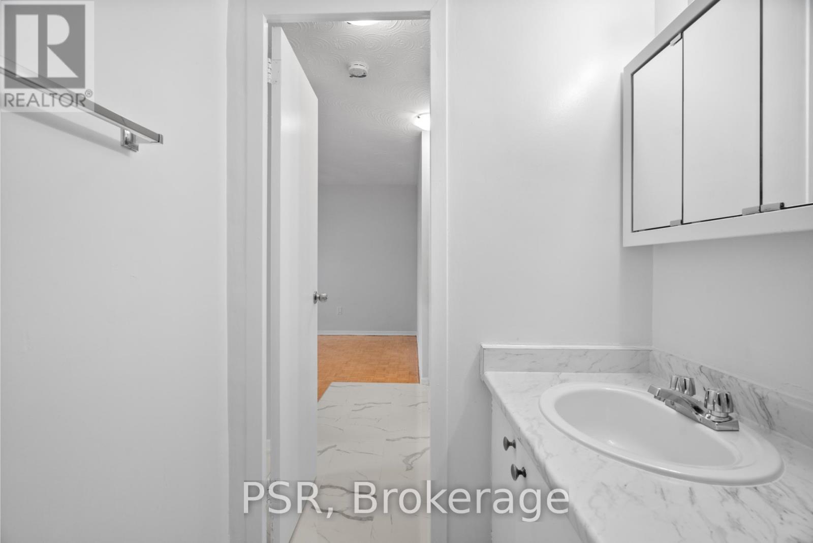 704 - 105 Rowena Drive, Toronto, Ontario  M3A 1R2 - Photo 11 - C12682068