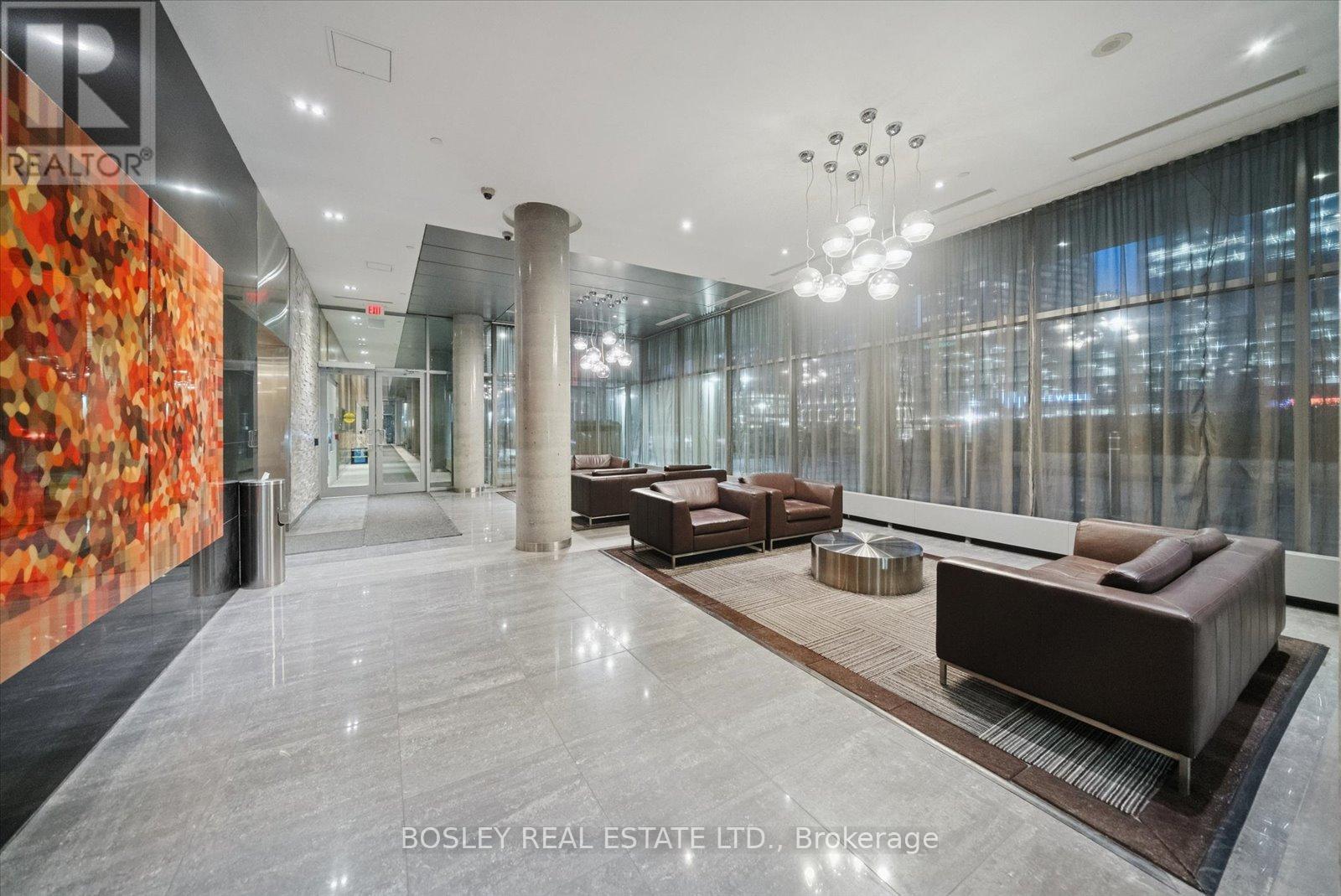 521 - 4k Spadina Avenue, Toronto, Ontario M5V 3Y9 - Photo 30 - C12682074