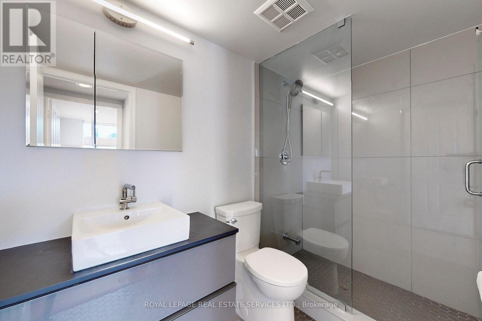 901 - 152 St Patrick Street, Toronto, Ontario  M5T 3J9 - Photo 32 - C12682088