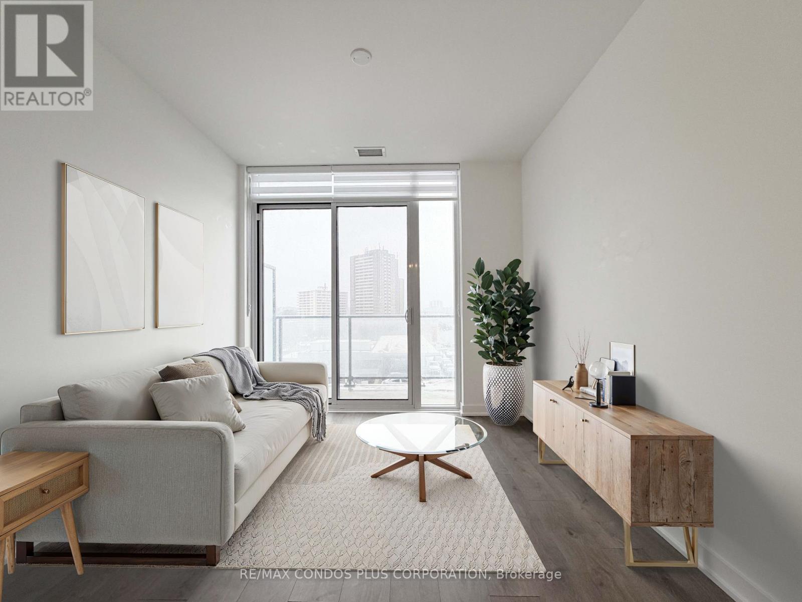 925 - 5 Defries Street, Toronto, Ontario  M5A 0W7 - Photo 2 - C12682214