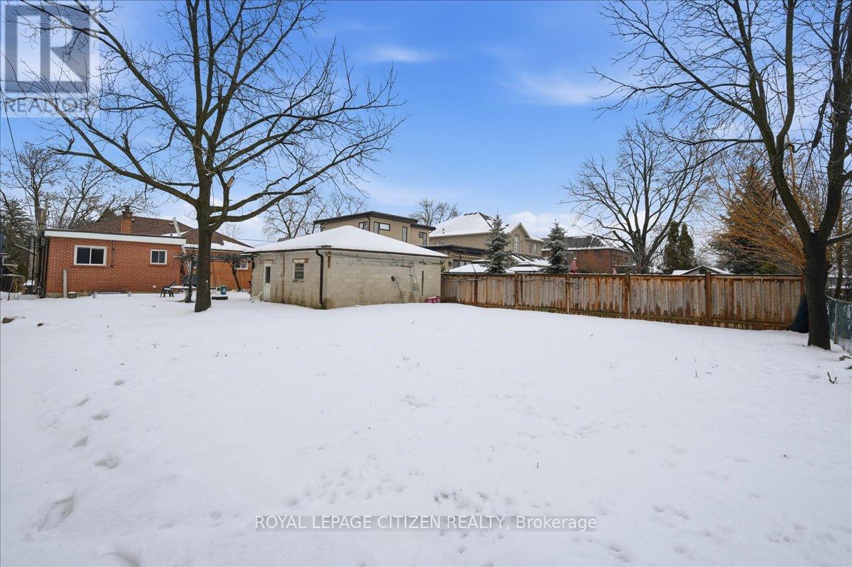Main - 20 Dunsmore Gardens, Toronto, Ontario  M3H 3M2 - Photo 42 - C12682246