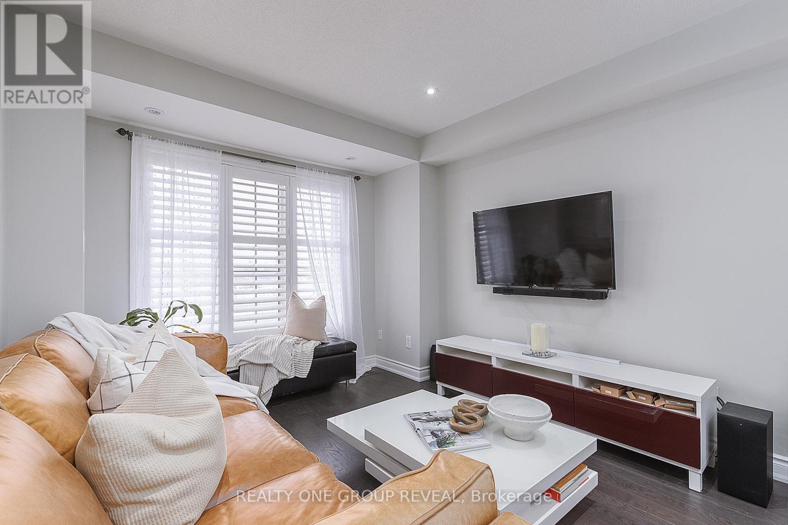 67 - 22 Lavan Lane, Ajax, Ontario L1T 0H1 - Photo 4 - E12682044