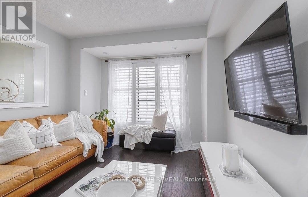 67 - 22 Lavan Lane, Ajax, Ontario L1T 0H1 - Photo 5 - E12682044