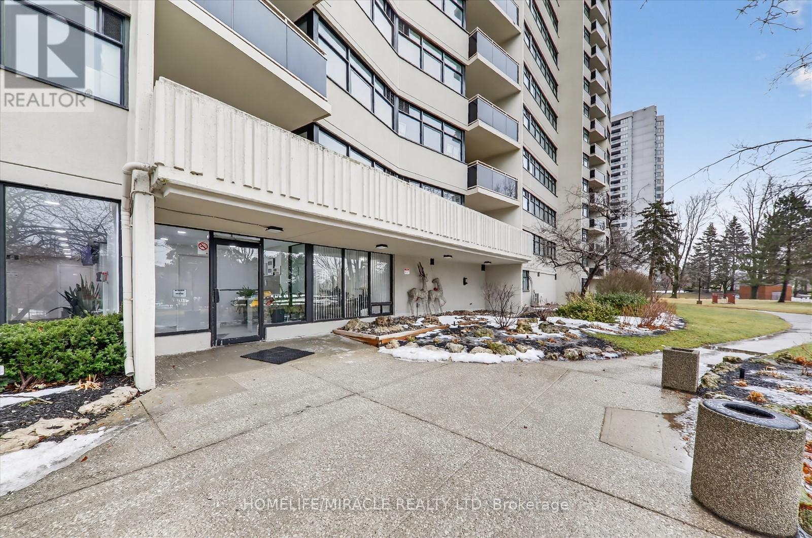 1909 - 100 Echo Pt, Toronto, Ontario  M1W 2V2 - Photo 3 - E12682252