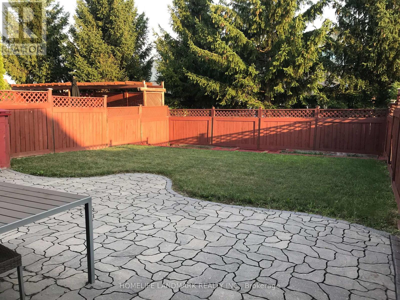 37 Sylwood Crescent, Vaughan, Ontario  L6A 2R2 - Photo 12 - N12682078