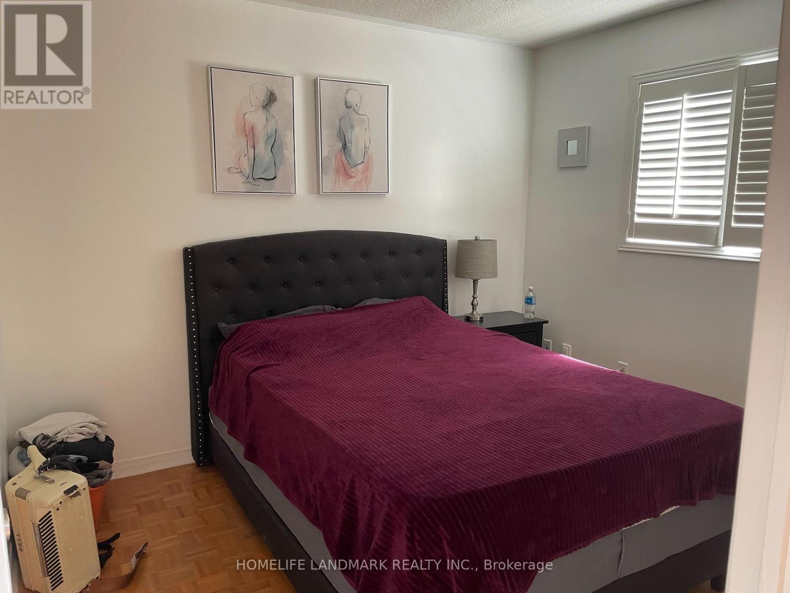 37 Sylwood Crescent, Vaughan, Ontario  L6A 2R2 - Photo 6 - N12682078