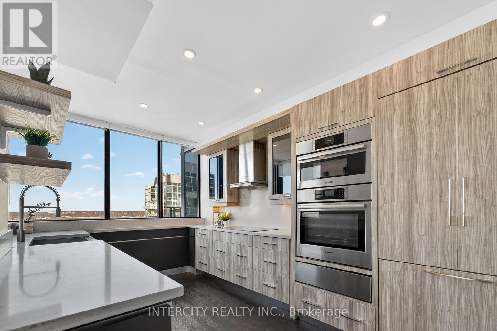 Ph05 (3605) - 2910 Highway 7 Road, Vaughan, Ontario  L4K 0H8 - Photo 3 - N12682080