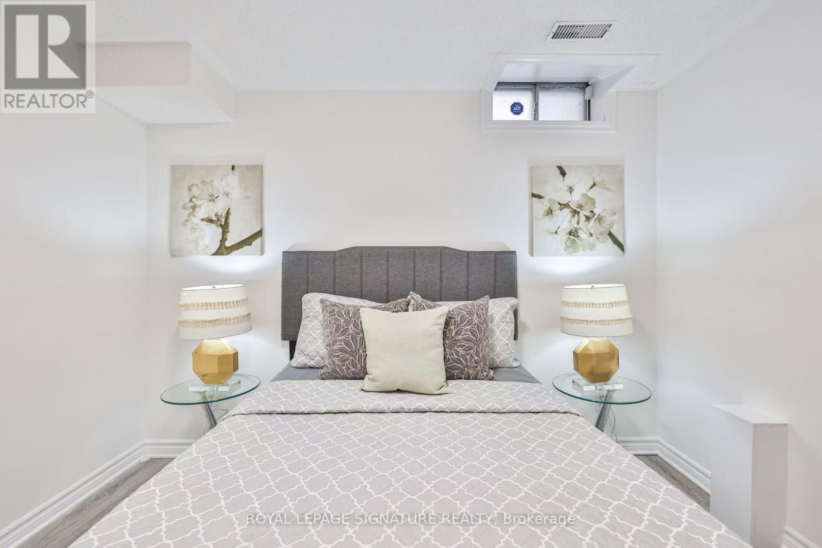 Lower - 37 Bluebell Drive, Markham, Ontario  L3S 3P8 - Photo 4 - N12682098