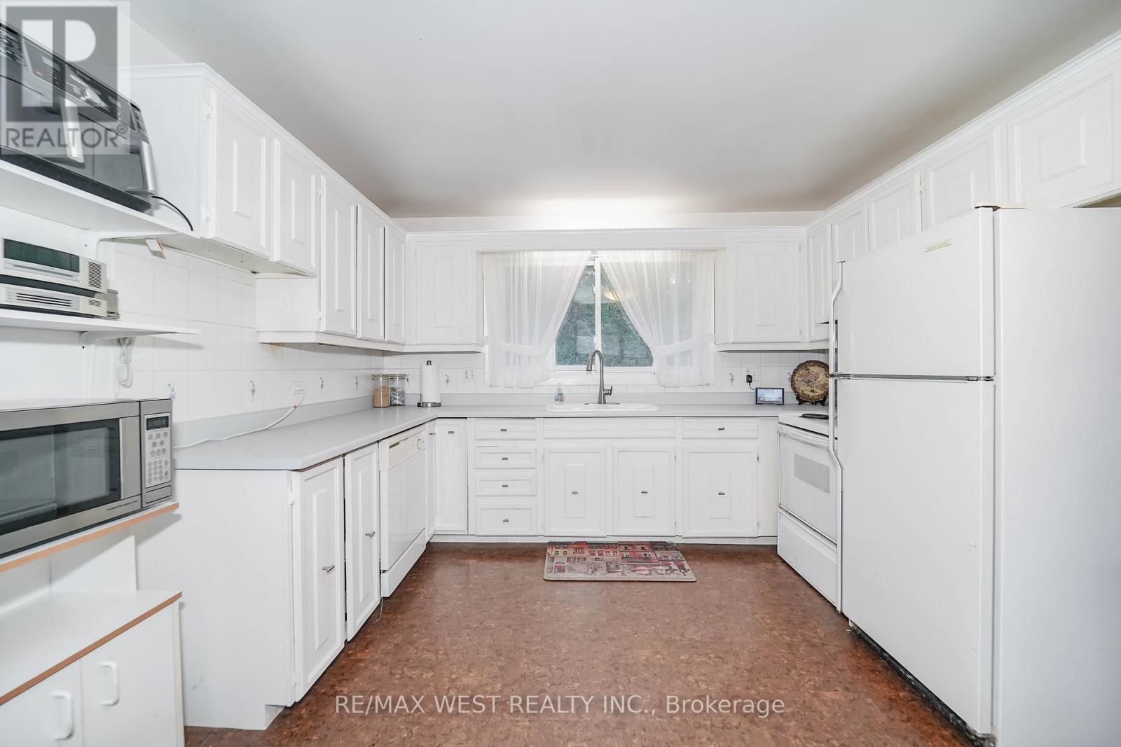 5949 Concession 6 Road, Uxbridge, Ontario  L9P 0L6 - Photo 5 - N12682176