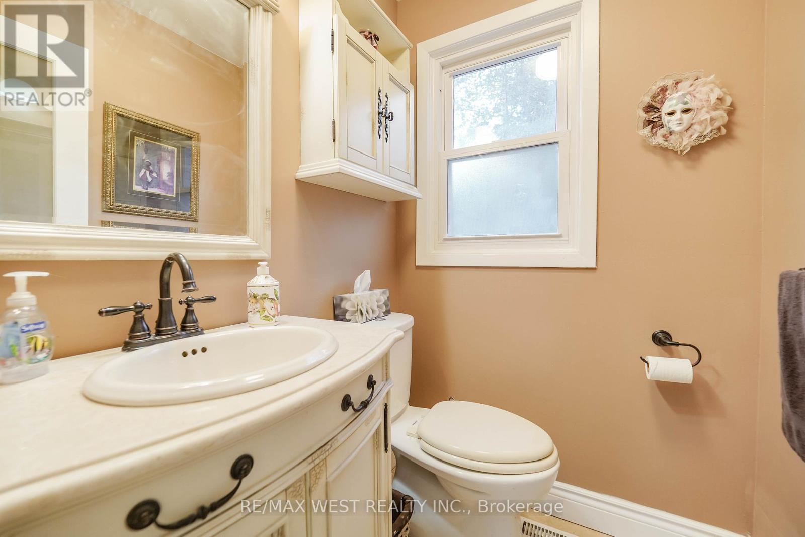 5949 Concession 6 Road, Uxbridge, Ontario  L9P 0L6 - Photo 8 - N12682176