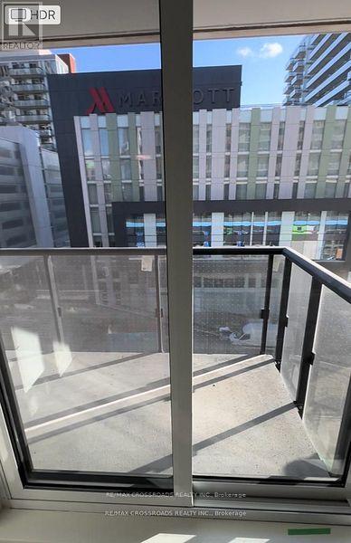 712 - 8119 Birchmount Road, Markham, Ontario  L6G 0H5 - Photo 4 - N12682202