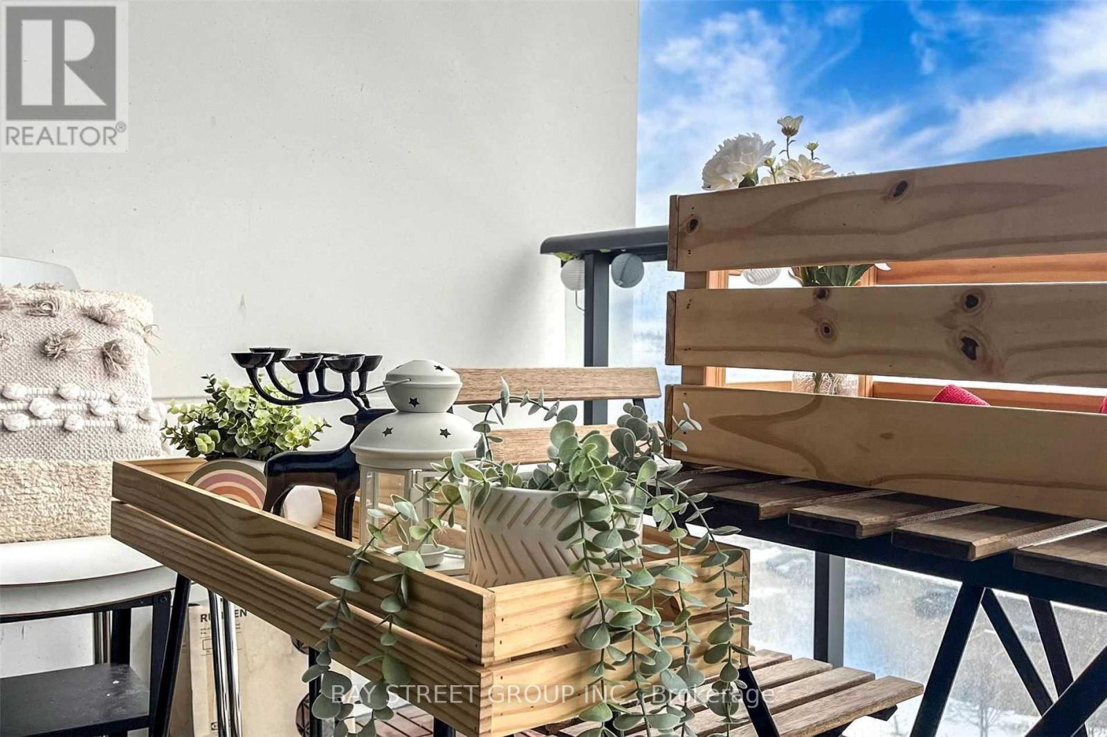 910a - 10 Rouge Valley Drive W, Markham, Ontario  L6G 0G9 - Photo 24 - N12682230