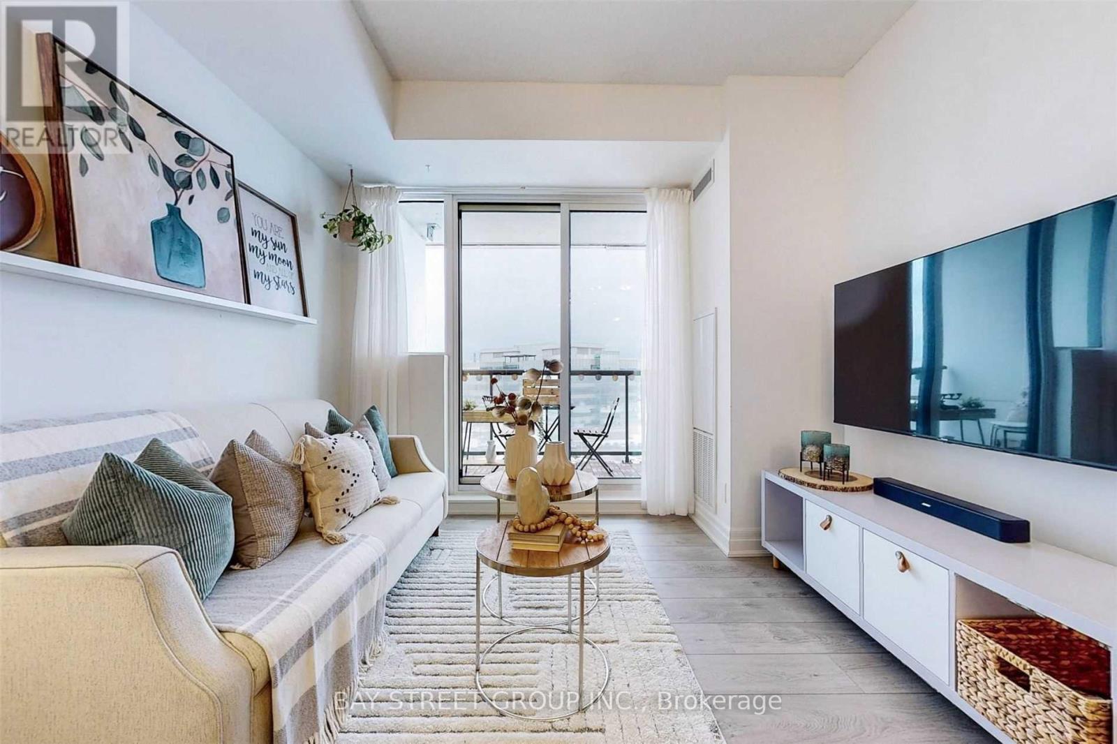 910a - 10 Rouge Valley Drive W, Markham, Ontario  L6G 0G9 - Photo 3 - N12682230