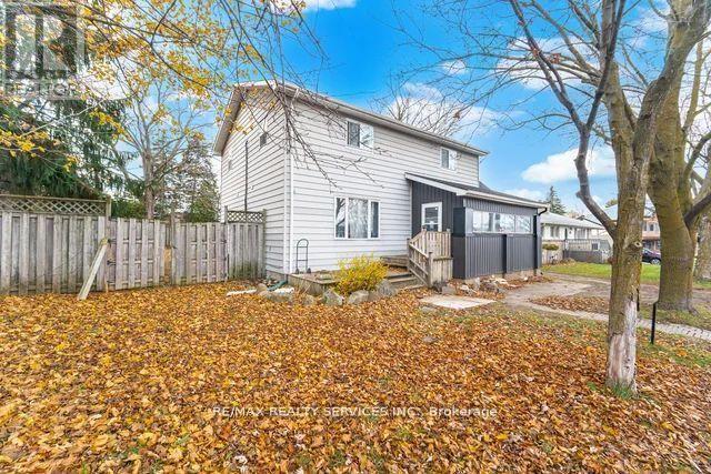 102 Queen Street S, New Tecumseth (Tottenham), Ontario  L0G 1W0 - Photo 2 - N12682264