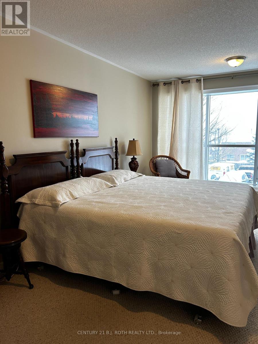 203 - 500 Mapleview Drive W, Barrie, Ontario  L4N 6C3 - Photo 15 - S12682060