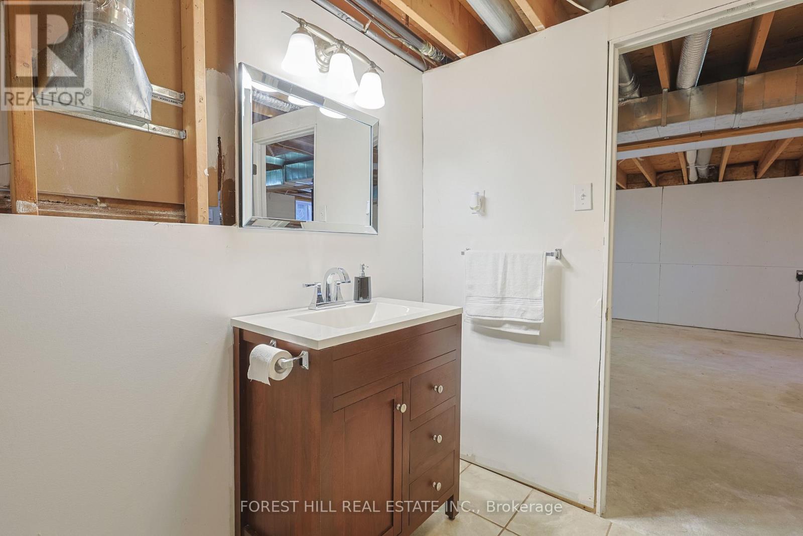 228 Cavana Street, Midland, Ontario  L4R 4C1 - Photo 36 - S12682222