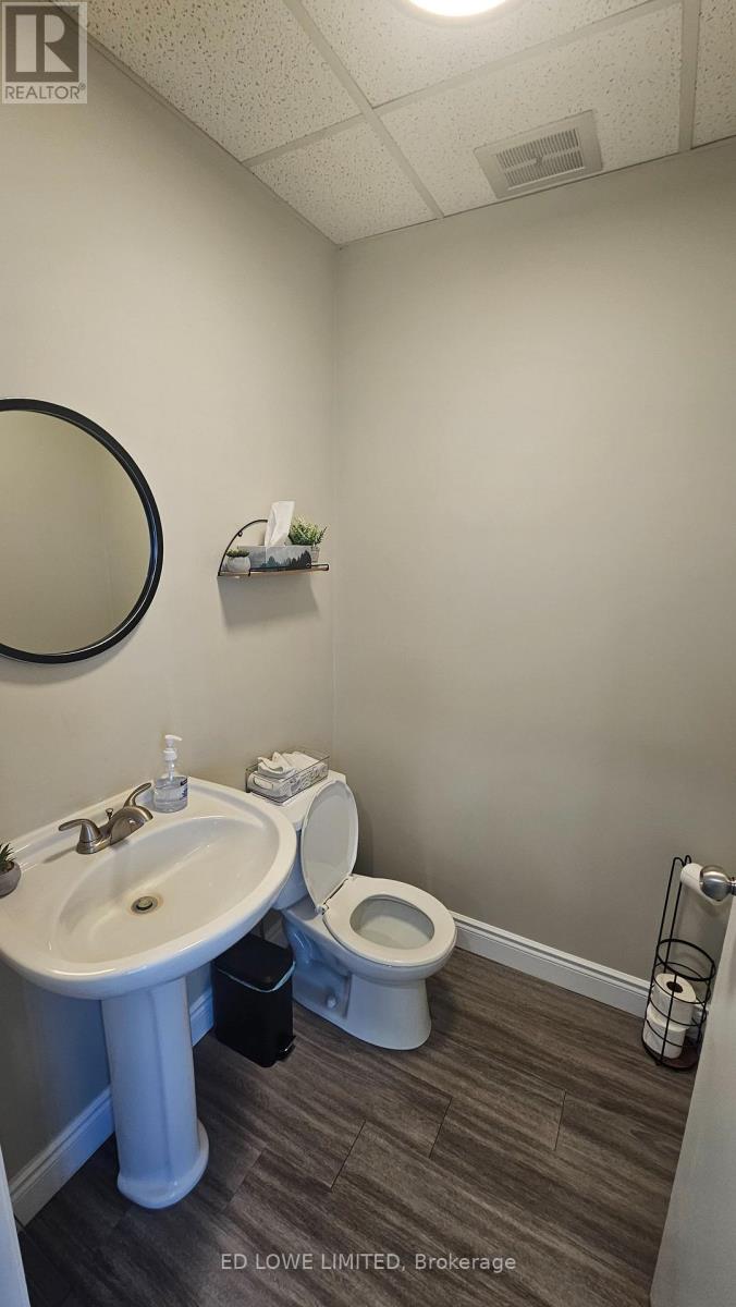 19 - 18 Alliance Boulevard, Barrie, Ontario  L4M 5A5 - Photo 3 - S12682256