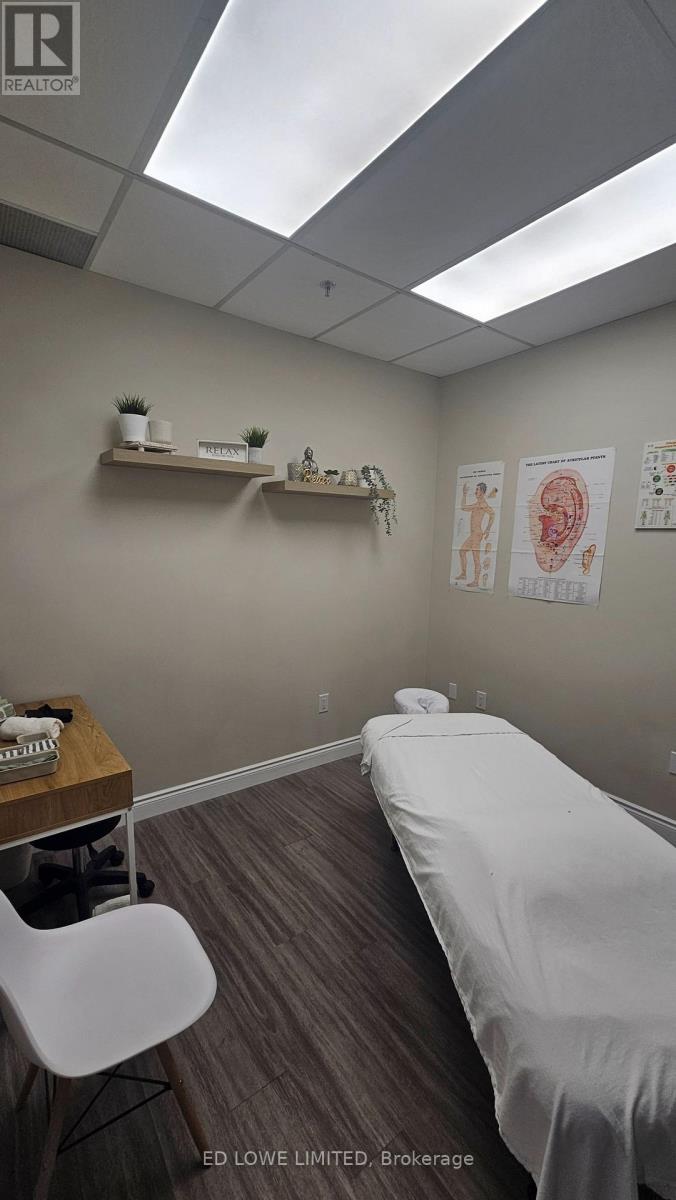 19 - 18 Alliance Boulevard, Barrie, Ontario  L4M 5A5 - Photo 4 - S12682256