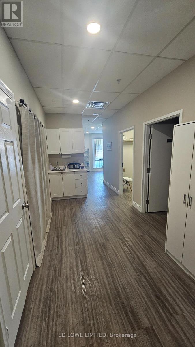 19 - 18 Alliance Boulevard, Barrie, Ontario  L4M 5A5 - Photo 8 - S12682256