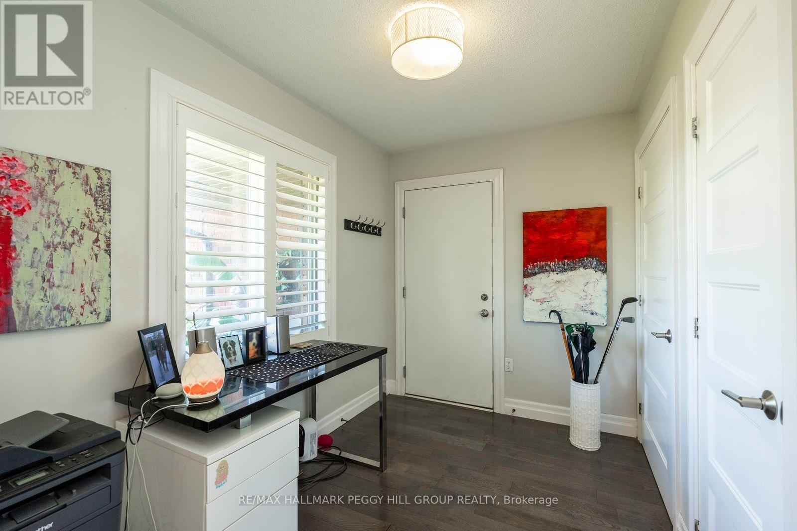 1 Lilac Lane, Springwater, Ontario  L9X 0N4 - Photo 12 - S12682266