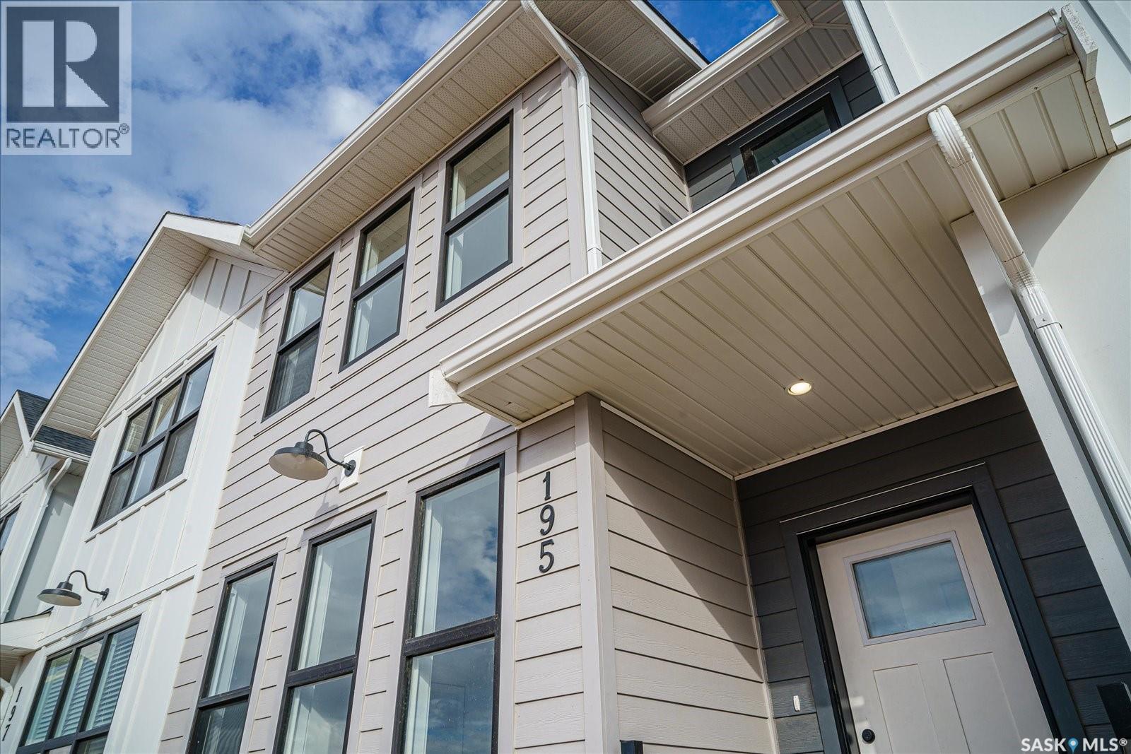 87 Rosewood BOULEVARD E, saskatoon, Saskatchewan