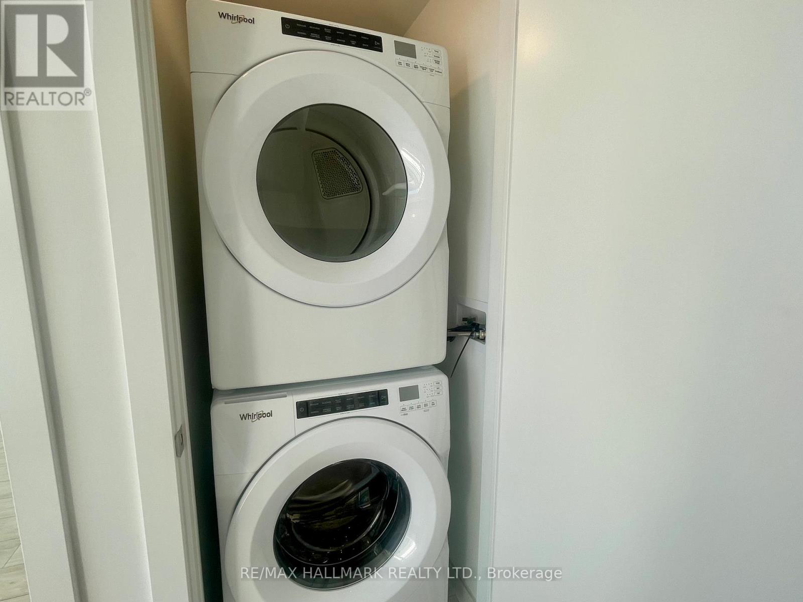 816 - 770 Whitlock Avenue, Milton, Ontario  L9E 1S2 - Photo 9 - W12681614