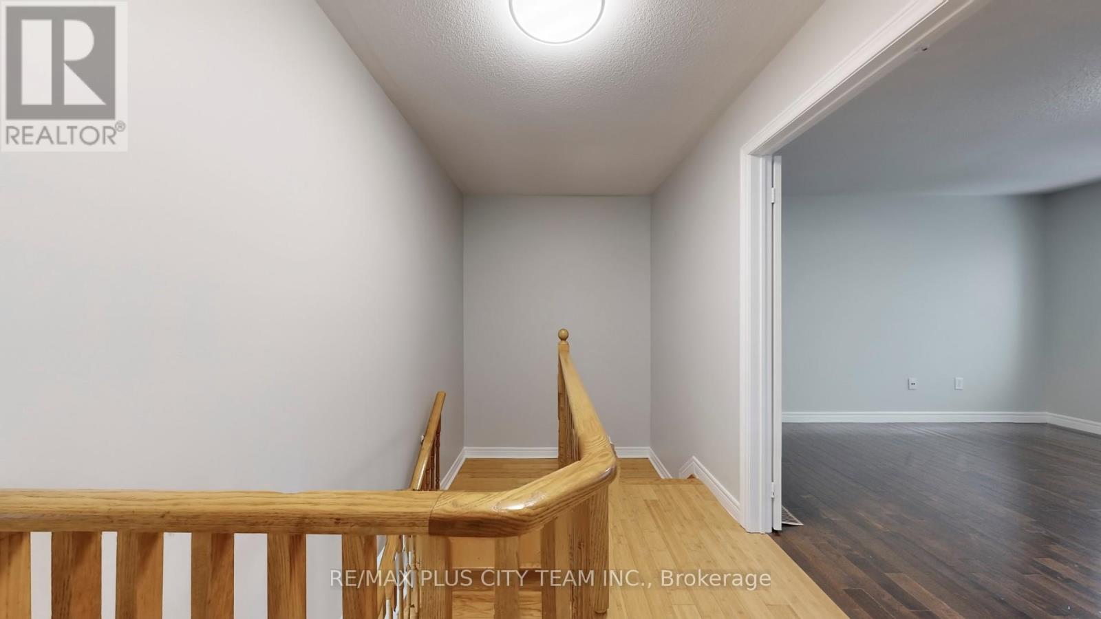 4 Slessor Lane, Brampton, Ontario  L6P 1M3 - Photo 14 - W12682090