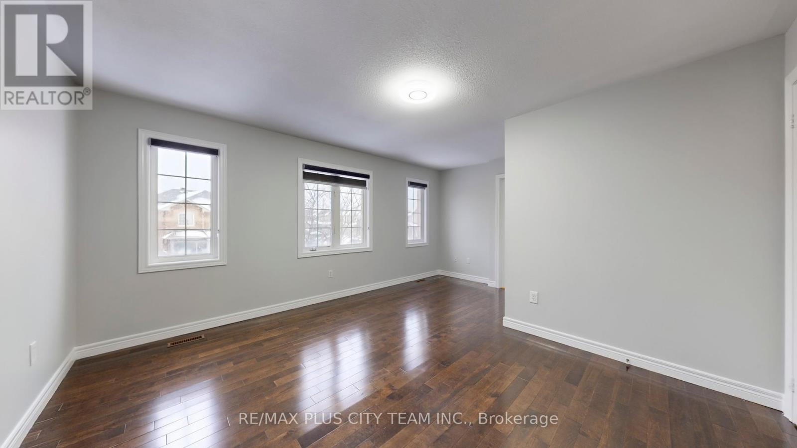 4 Slessor Lane, Brampton, Ontario  L6P 1M3 - Photo 15 - W12682090