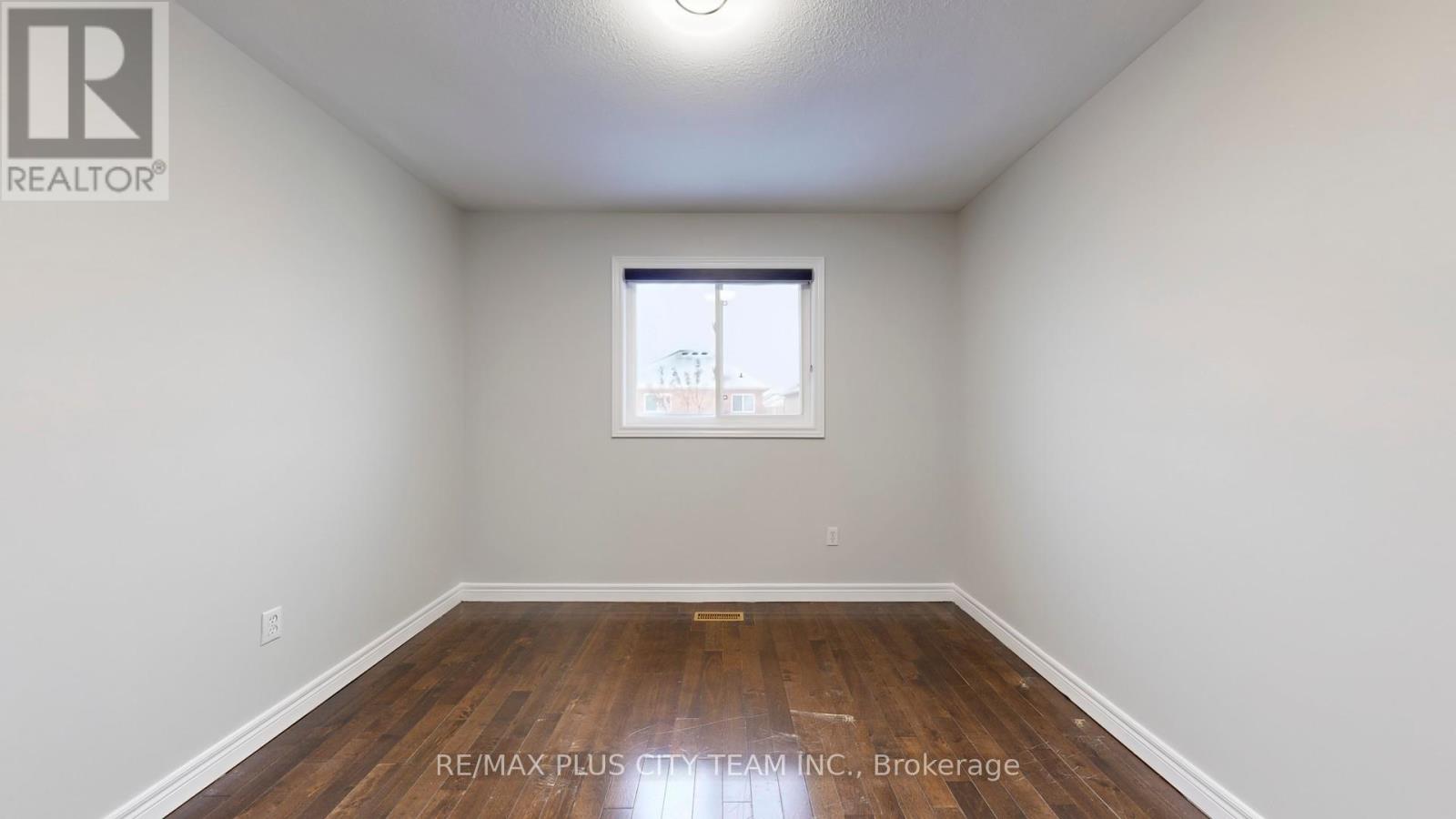 4 Slessor Lane, Brampton, Ontario  L6P 1M3 - Photo 23 - W12682090