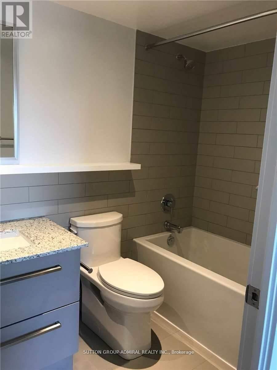 526 - 160 Flemington Road, Toronto, Ontario  M6A 1N6 - Photo 5 - W12682126