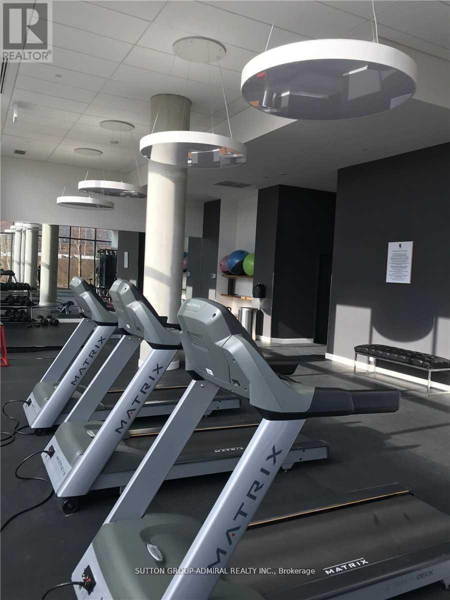 526 - 160 Flemington Road, Toronto, Ontario  M6A 1N6 - Photo 8 - W12682126