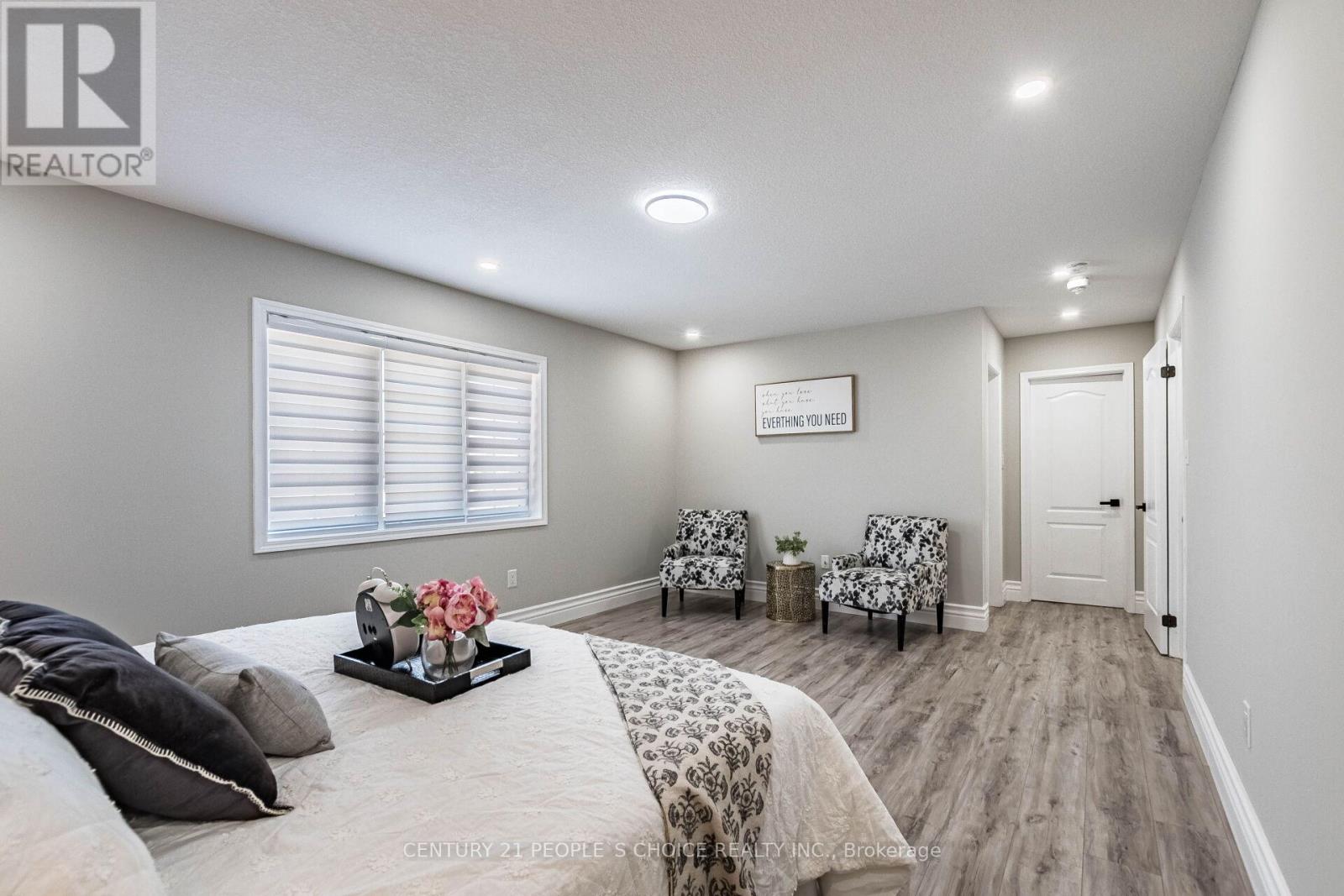 78 Abercrombie Crescent E, Brampton, Ontario  L7A 4N3 - Photo 21 - W12682150