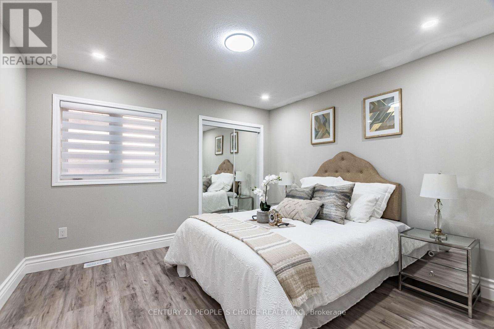 78 Abercrombie Crescent E, Brampton, Ontario  L7A 4N3 - Photo 25 - W12682150