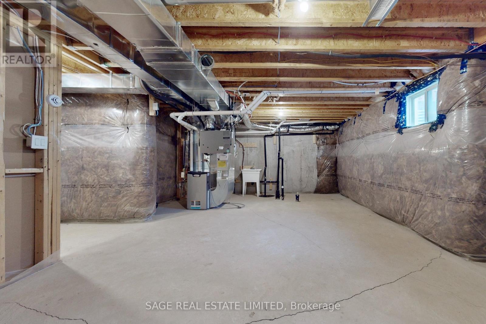 1826 Thames Circle, Milton, Ontario  L9E 2A4 - Photo 33 - W12682228