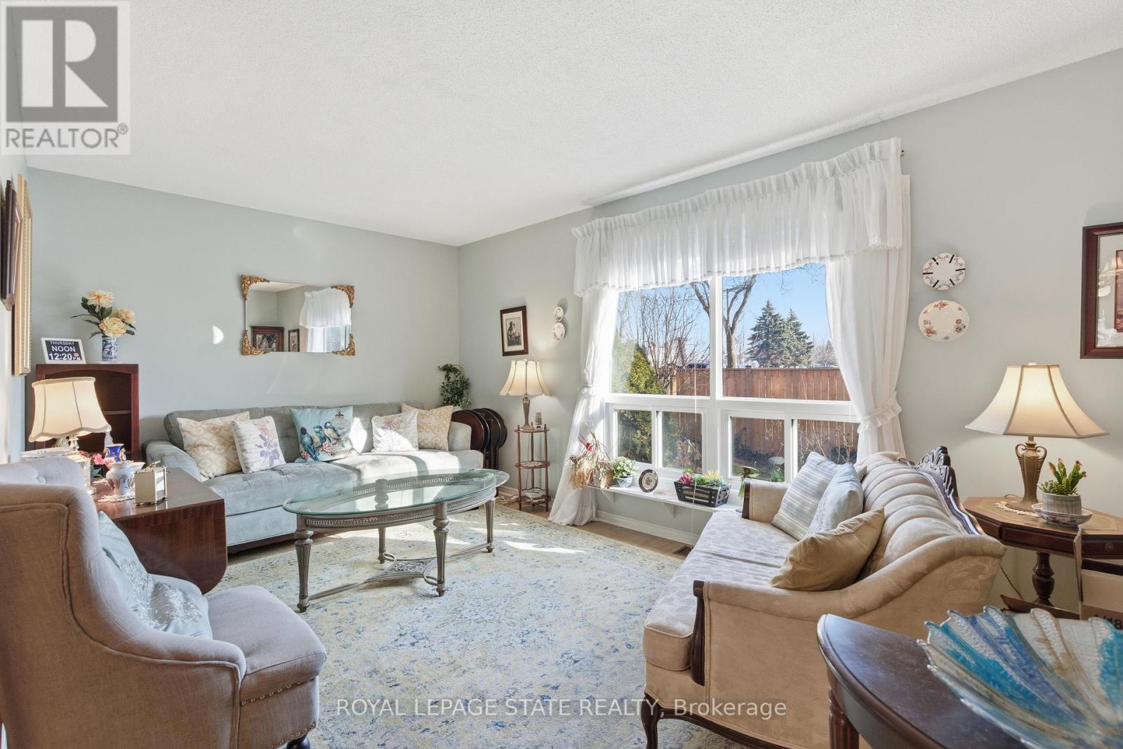 4 - 618 Barton Street, Hamilton, Ontario  L8E 4X3 - Photo 15 - X12682128