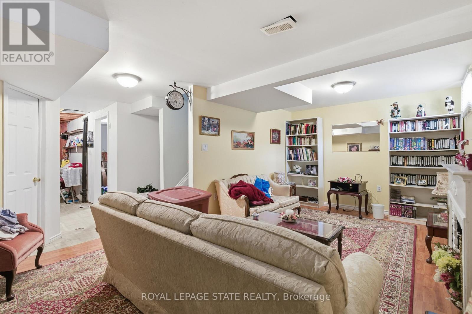 4 - 618 Barton Street, Hamilton, Ontario  L8E 4X3 - Photo 29 - X12682128