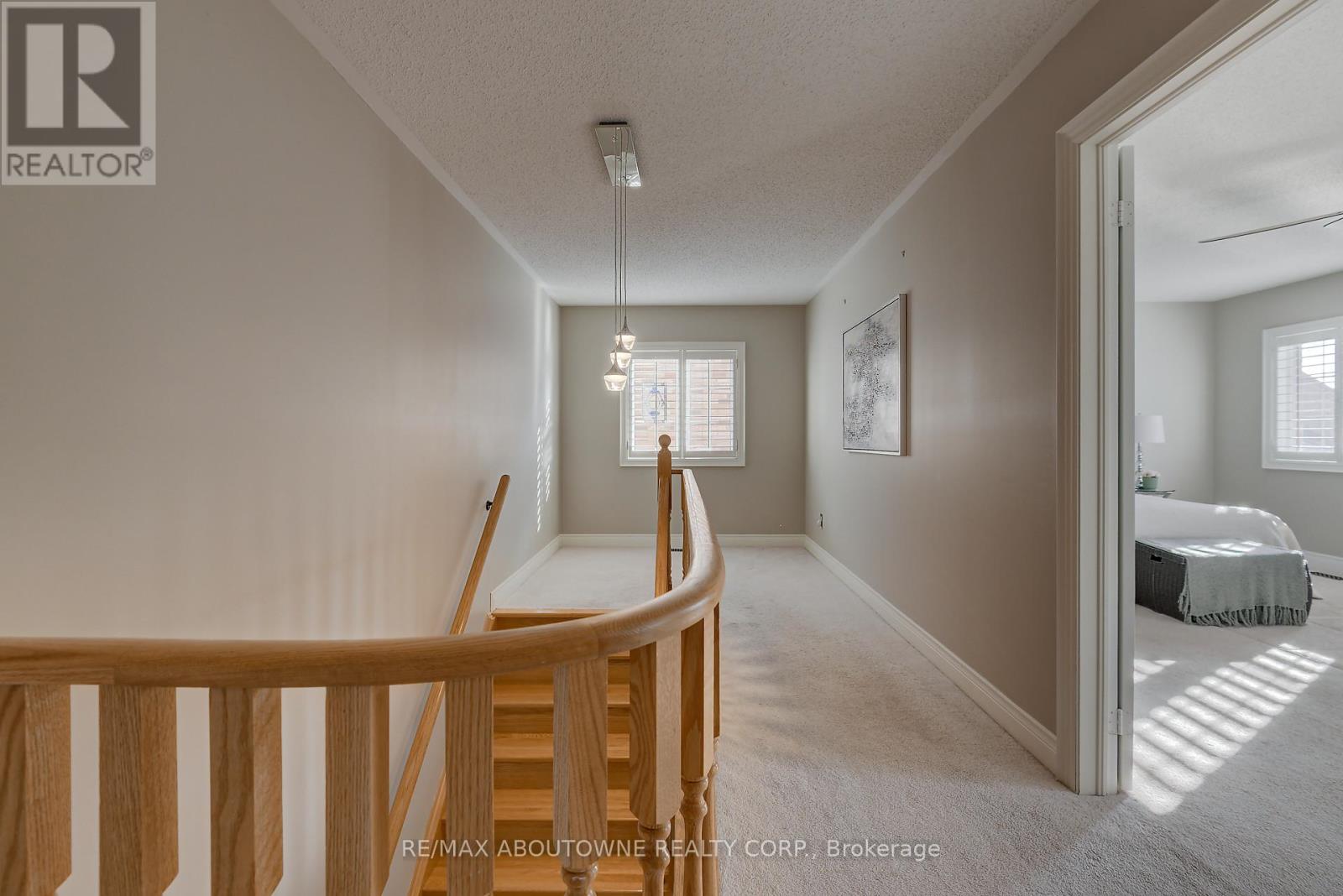 174 Mcknight Avenue, Hamilton, Ontario  L8B 0R4 - Photo 22 - X12682138