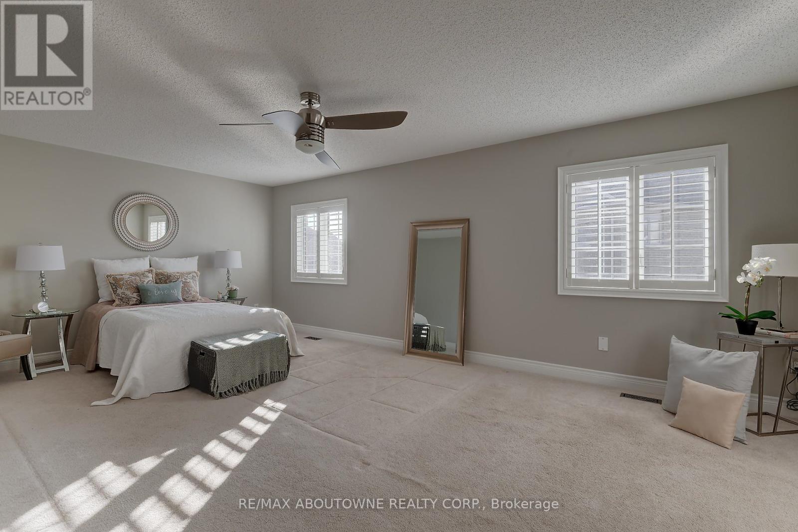 174 Mcknight Avenue, Hamilton, Ontario  L8B 0R4 - Photo 23 - X12682138