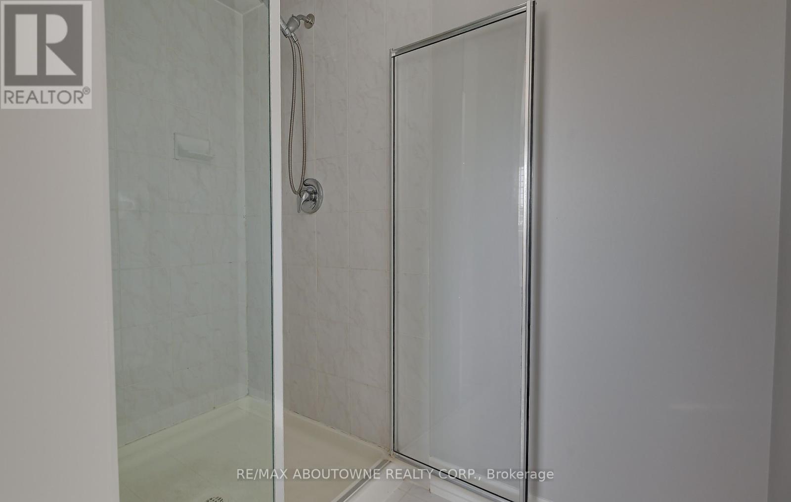 174 Mcknight Avenue, Hamilton, Ontario  L8B 0R4 - Photo 29 - X12682138