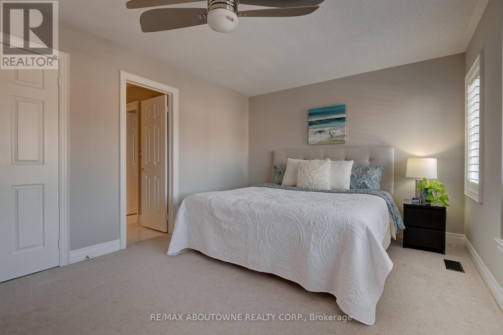 174 Mcknight Avenue, Hamilton, Ontario  L8B 0R4 - Photo 35 - X12682138