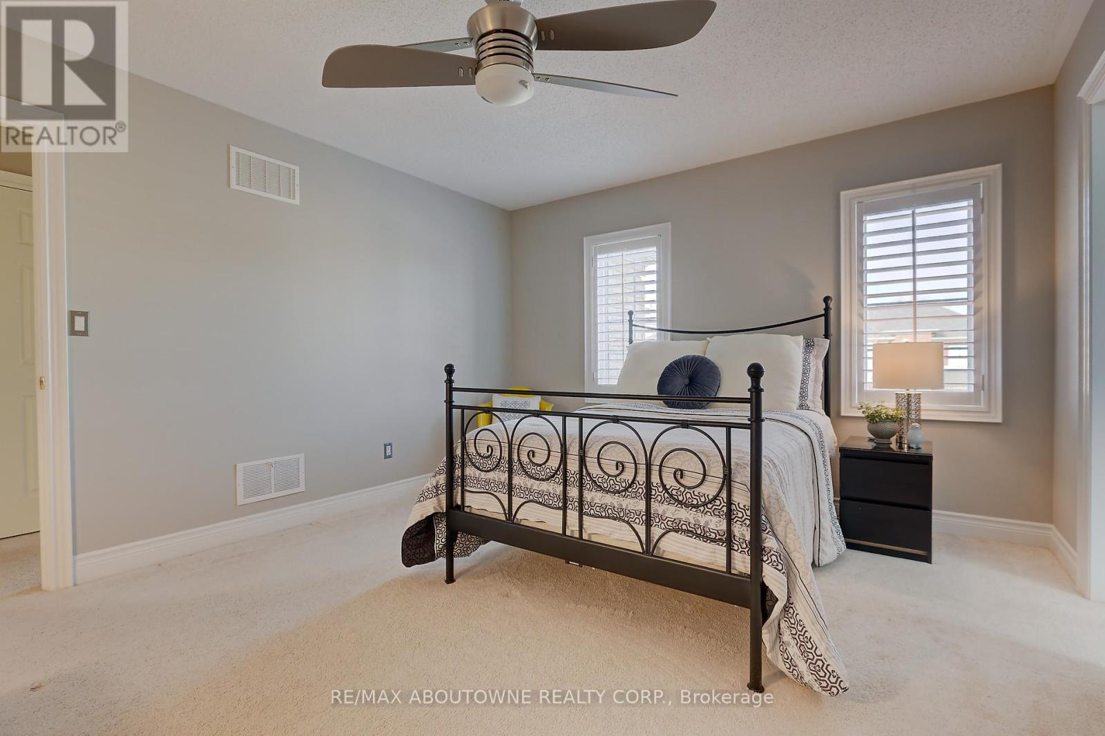 174 Mcknight Avenue, Hamilton, Ontario  L8B 0R4 - Photo 37 - X12682138