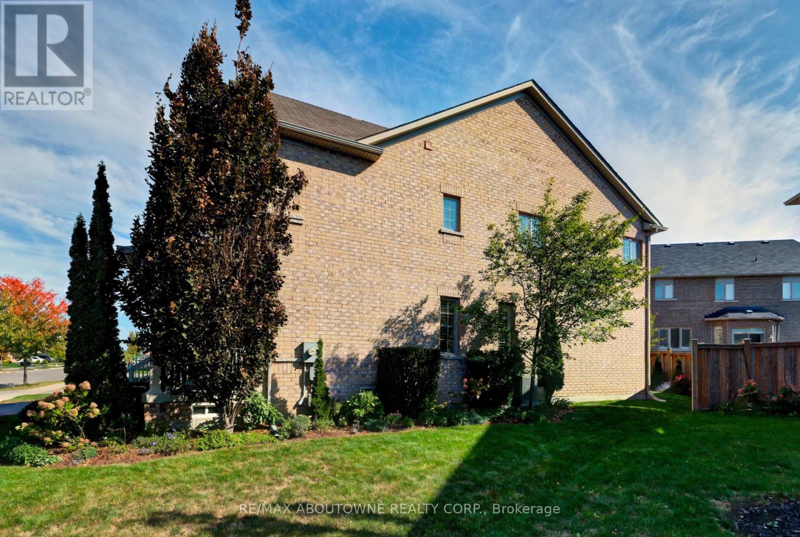 174 Mcknight Avenue, Hamilton, Ontario  L8B 0R4 - Photo 45 - X12682138