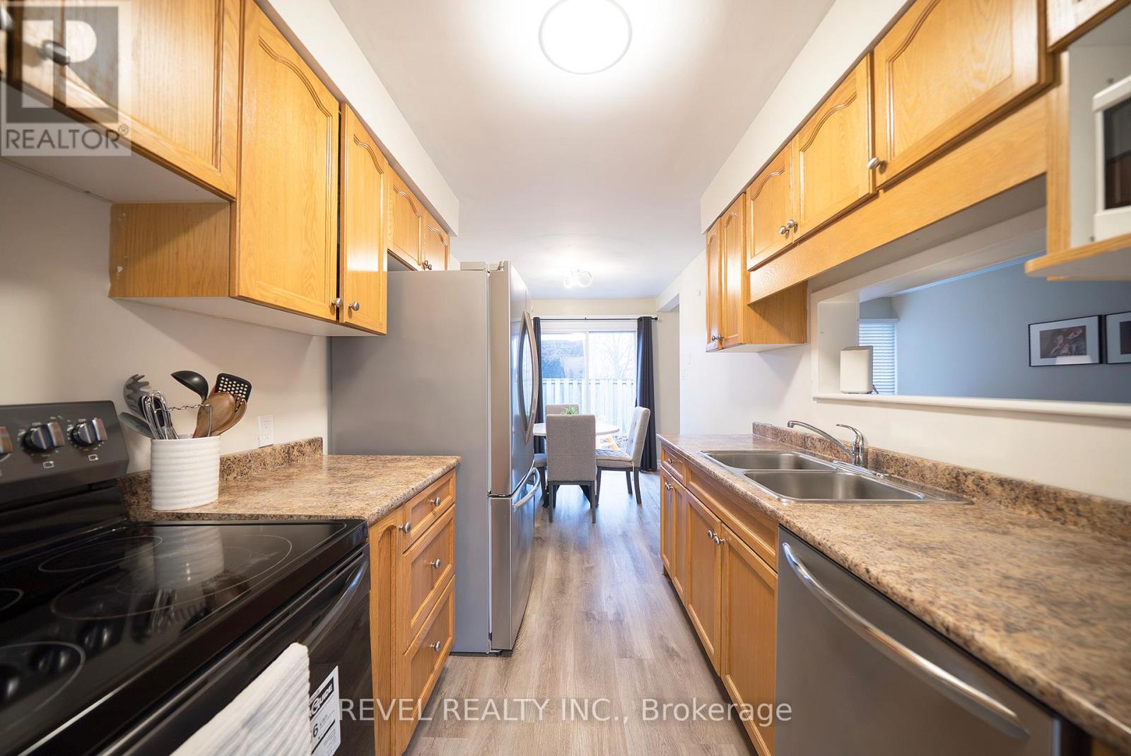 41 - 273 Elgin Street, Brantford, Ontario  N3S 5B2 - Photo 4 - X12682248