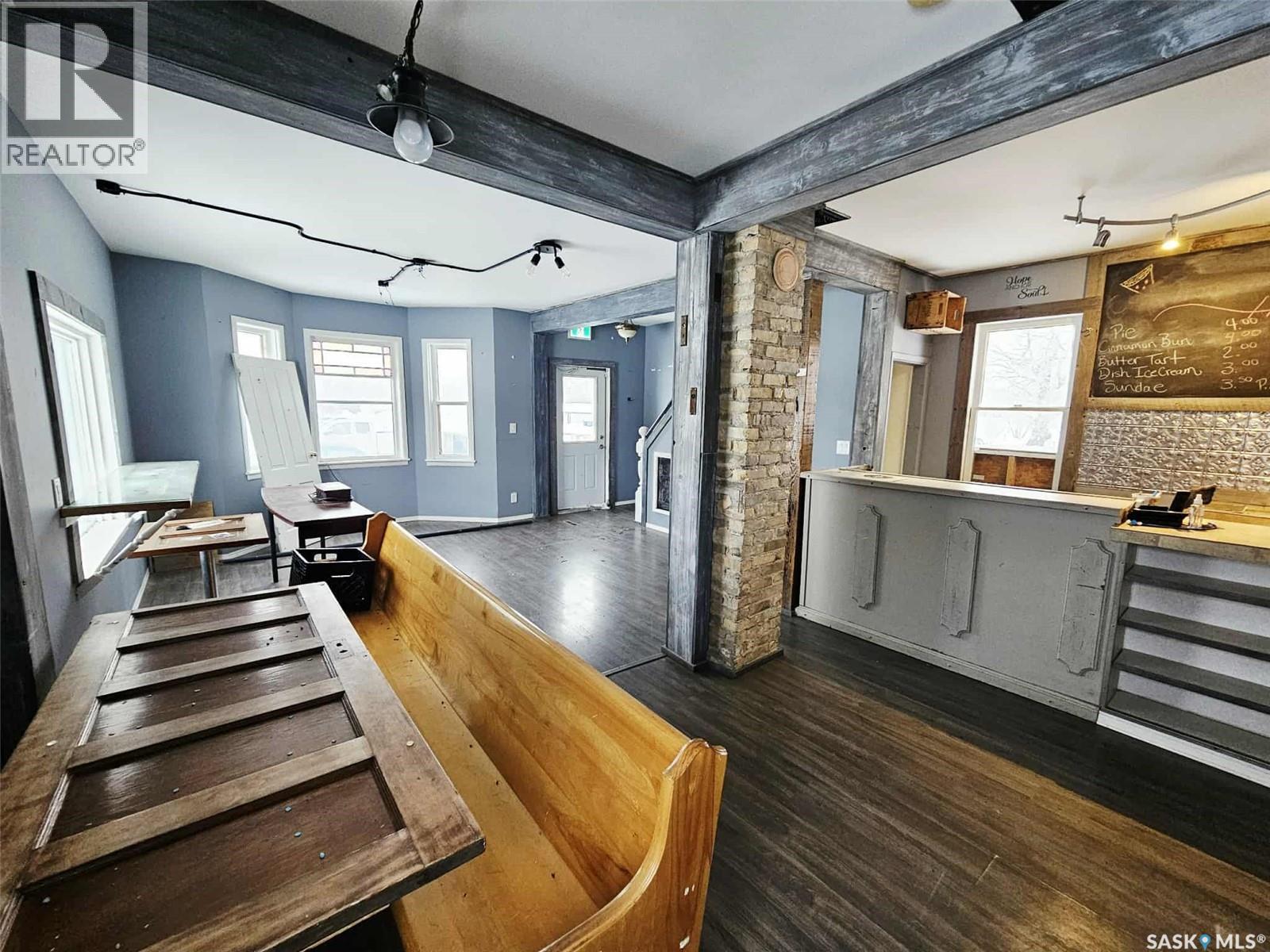 702 Main Street, Broadview, Saskatchewan  S0G 0K0 - Photo 7 - SK995461