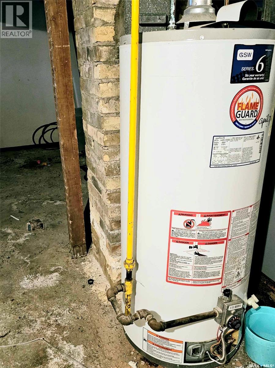 702 Main Street, Broadview, Saskatchewan  S0G 0K0 - Photo 29 - SK995461